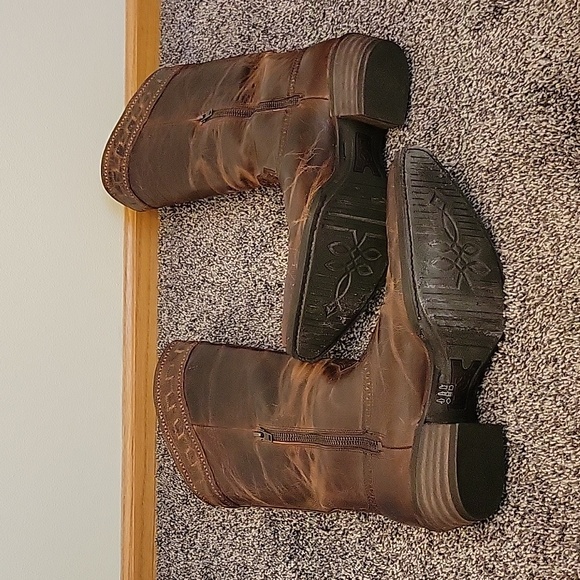 Ariat Women's Sahara Boots - Picture 6 of 7